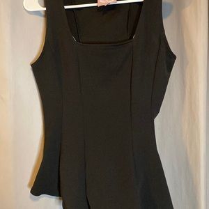 Romeo and Juliet Couture black top. Looks great with skirt or pants.